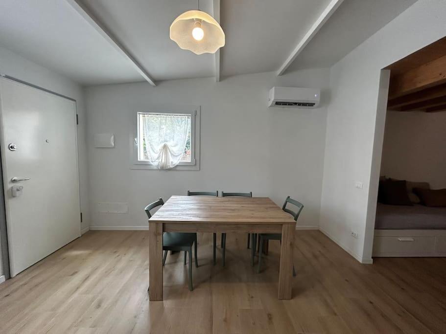 Casa Rielta, Tram E Parking Apartment